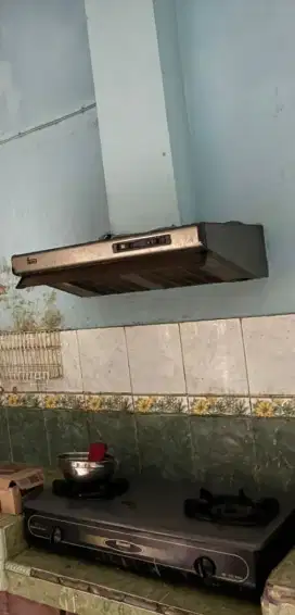 Cooker hood merk Teka kondisi normal beserta kompornya,tgl di bersihkn
