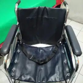 Kursi roda baru...