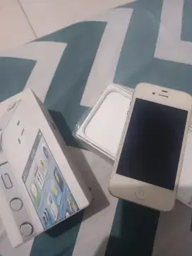 iphone 4s 32GB bekas