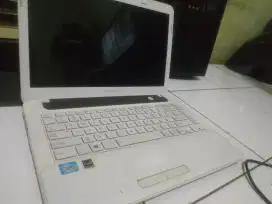 Laptop Toshiba Corei5 gen 3 ram 4gb SSD 128gb