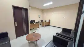 Di Kontrakkan Kantor Semarang 1040