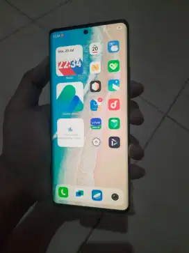 VIVO X90 RAM 12GB + 12GB/ROM 512GB BISA TUKAR TAMBAH