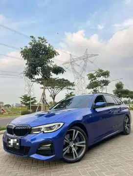 BMW 320i 2021 Bensin