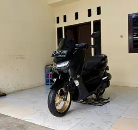 Yamaha Nmax New Keyless ABS (Tipe Tertinggi) MULUSSS Surat Lengkap