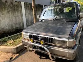Kijang Grand Jantan 1.8 M Bensin-MT 1995