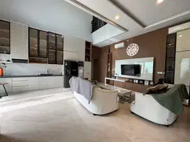 RUMAH ALAM SUTERA ADA POOL SEMI FURNISHED SIAP HUNI