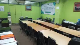 6 Meja 20 Kursi Set