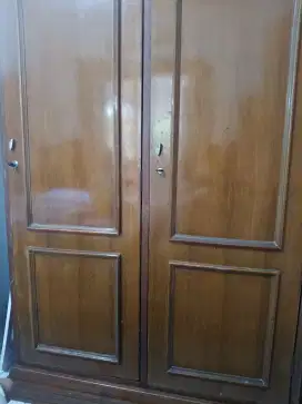 Lemari Pakaian ,baju