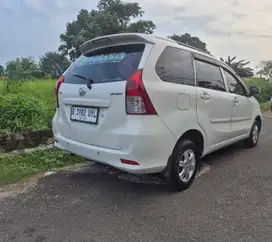 Daihatsu Xenia 2015 Bensin