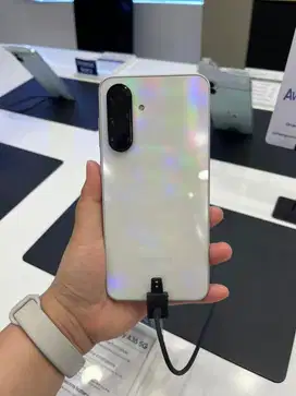 SAMSUNG GALAXY A35 5G Free adapter