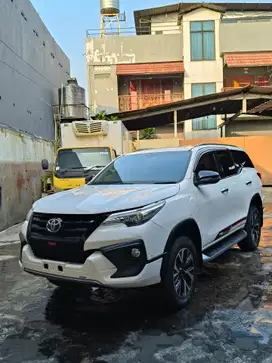 Toyota Fortuner VRZ TRD th 2019