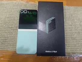 SAMSUNG Z FLIP 6 256GB FULLSET ORI SUPER MULUS LIKE NEW ON JAN 2026