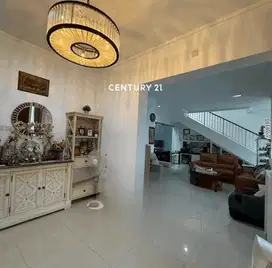 Dijual Rumah Siap Huni  Sebelah Fasum Di Discovery Bintaro