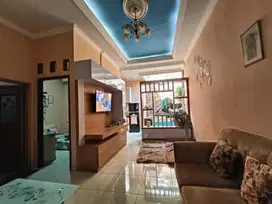Rumah Cantik Bangunan Baru Harga Murah