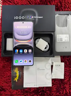 Iqoo 13 16/512GB Legend BMW Fullset Mulus Istimewa Snapdragon 8 Elite