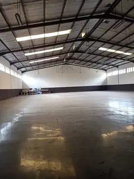 (SEWA) GUDANG/ RUANG USAHA CARINGIN, BANDUNG, LUAS & STRATEGIS (NEGO)