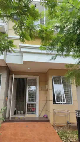 Rumah gading serpong amarillo vilagge 2 lantai tangerang