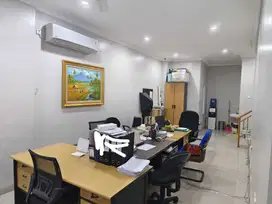 Rukan Mutiara 3 Lantai  Furnished di Taman Palem
