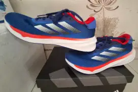 Sepatu Lari Adidas Supernova