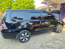 Nissan Grand Livina Ultimate