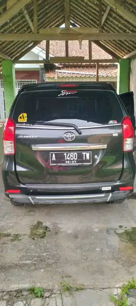 DIJUAL CEPAT MOBIL TOYOTA AVANZA TIPE G TAHUN 2012.