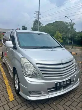 hyundai h1 istimewa