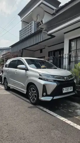 AVANZA VELOS 1.5 MT MULUS PAJAK BARU PLAT N MALANG KOTA