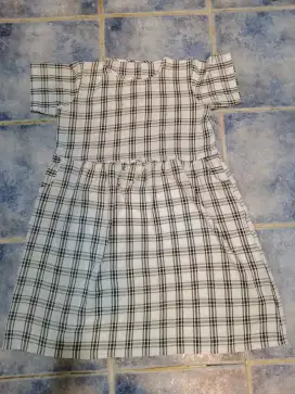 Baju dress kotak bagus