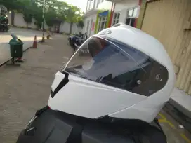 Helm hjc lengkap mulus