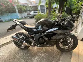 kawasaki ninja 250 SL ( black ) km rendah ori