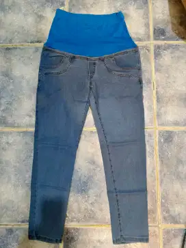 Celana ibu hamil
