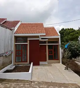 Rumah modern lokasi strategis harga menarik di Cilame Bandung Barat