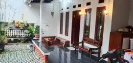 RUMAH DIJUAL SIAP HUNI KOMPLEK PAMULANG ESTAT TANGSEL.