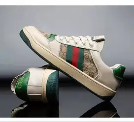 CLOSING SALE Borongan Sepatu Import Cuma 20ribuan/pasang Cuci Gudang