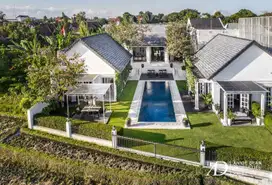 FREEHOLD COLONIAL STYLE 4 BED VILLA IN TUMBAK BAYUH
