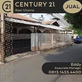 DIJUAL RUMAH HITUNG TANAH DI KEBUN BARU UTARA TEBET JAKARTA SELATAN