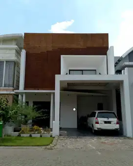 JUAL RUMAH ROYAL RESIDENCE BUCKINGHAM CLUSTER DEPAN BAGUS MINIMALIS