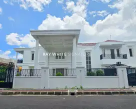 Dijual Rumah Baru di Jl Banyumas Menteng