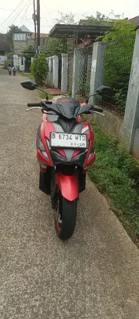 Di jual aerox non ABS th 2018,di Bintaro pdk aren