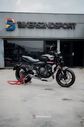 TRIUMPH TRIDENT 660 FULLMODS z900 r6 monster
