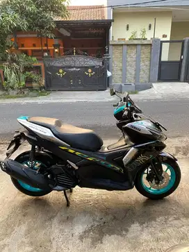 Yamaha aerox 2024