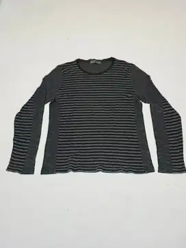 Kaos Pria Lengan Tangan Panjang Salur2x Dark Grey Abu Tua Giordano S