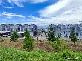 Rumah Villa di Atas Awan Dekat Wisata Cisarua Lembang Bandung