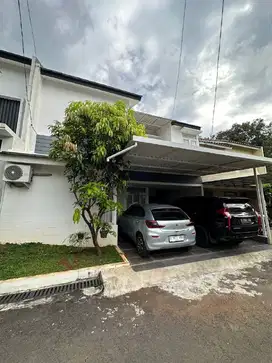 Rumah Bagus SHM Jatiwaringin, Jakarta Timur