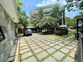 Citraland raya bukit golf internasional jual rumah mewah ada swimpool