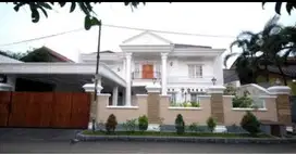 Rumah Jatiwaringin Permai Eks Auri Lokasi Strategis Keamanan One Gate