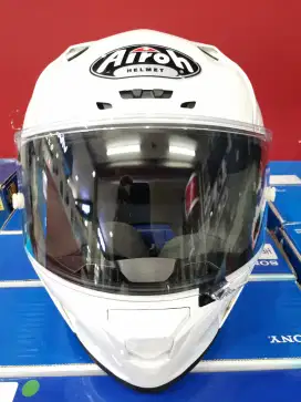 AIROH Valor white