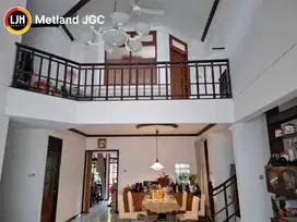 Rumah 2lt Luas 350 SHM di Sunter Hijau Jakarta Utara dekat tol dijual