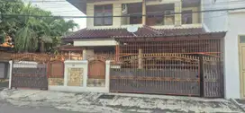 Disewakan Murah  Rumah Bagus dan nyaman di Kayu putih pulogadung