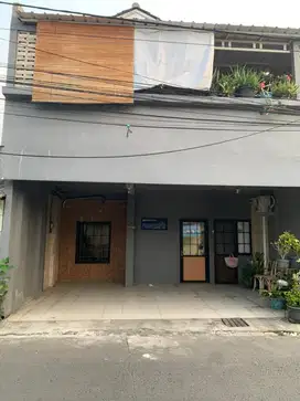 Rumah Multi Fungsi Tepi Jalan Ramai
